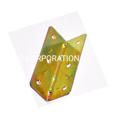 Поставка с фабрики металлическая желтая оцинкованная пластина для углового шкафа для мебели 35X35X115 мм