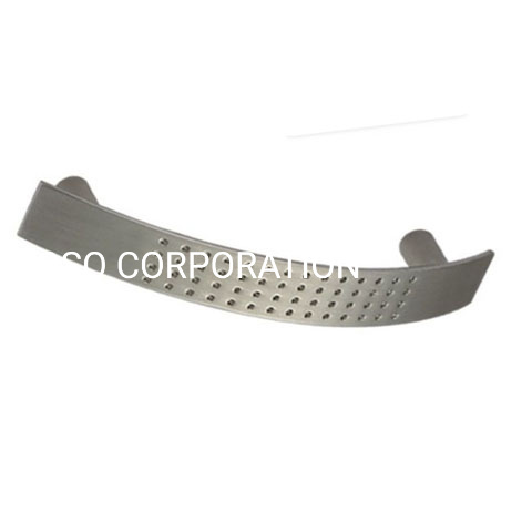 Оптовая продажа цинкового сплава 128 мм с позолоченным бантом и ямочками для гардероба, ручка ящика