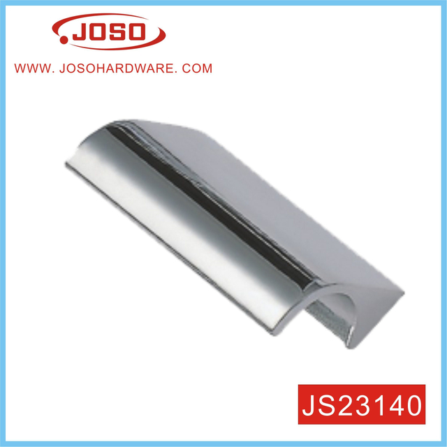 Яркая хромированная мебельная ручка для стола